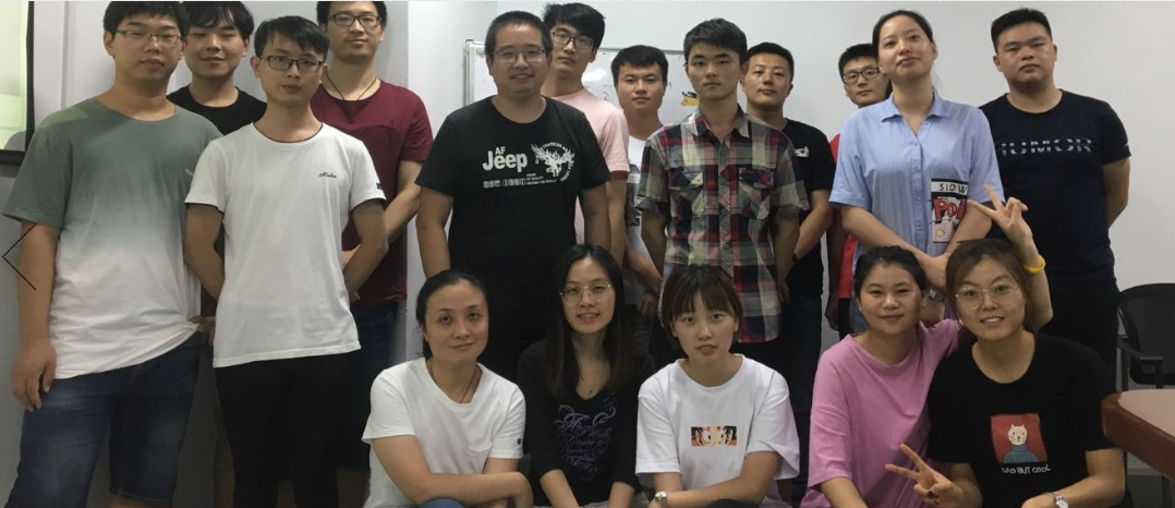 蒋皆恢课题组 · 2018 合影
